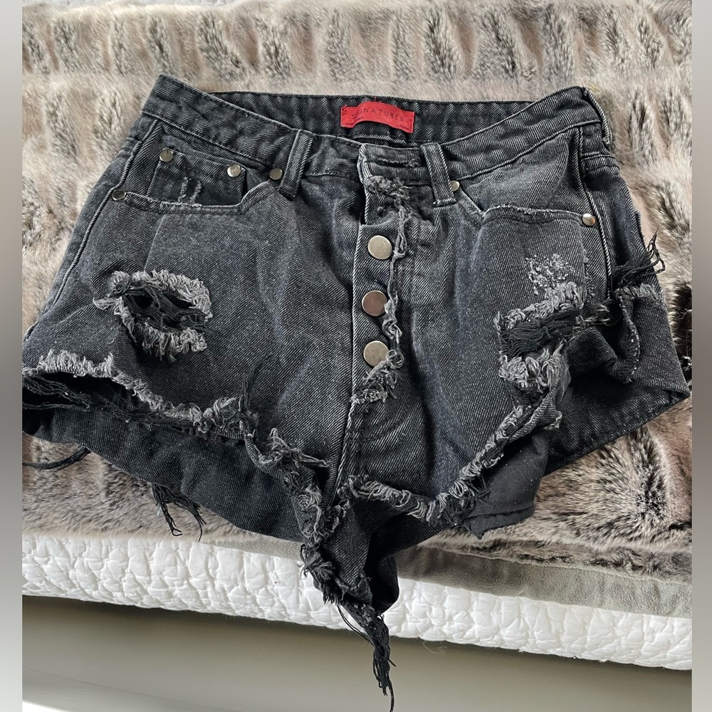 Denim shorts!